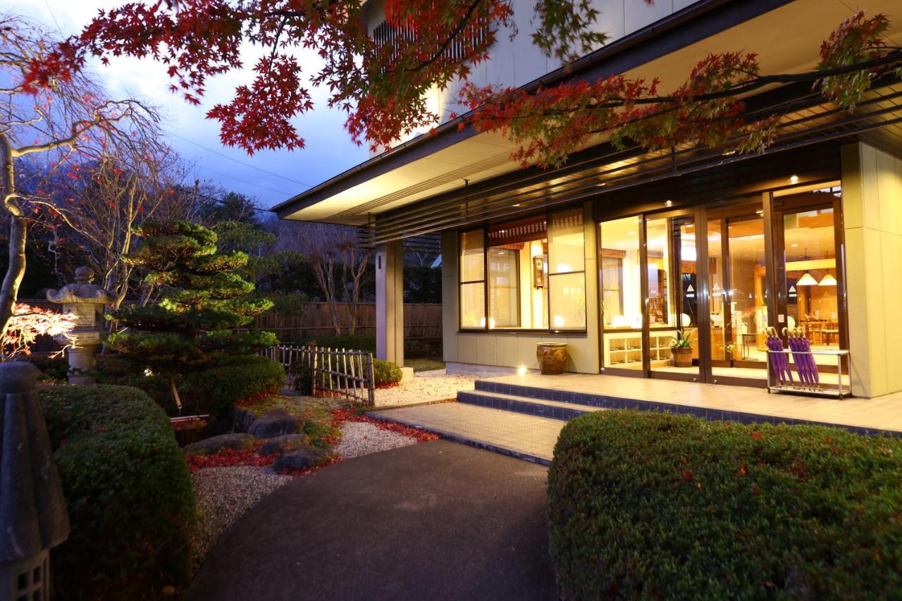 Hotel Yamabuki Komagane Bagian luar foto