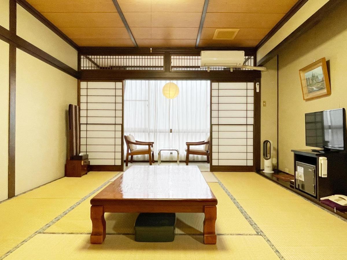 Hotel Yamabuki Komagane Bagian luar foto