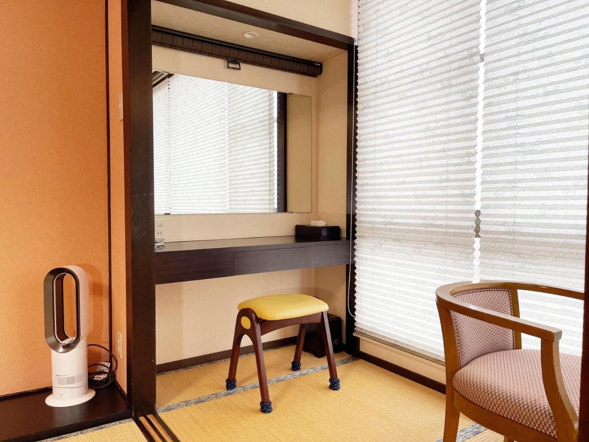 Hotel Yamabuki Komagane Bagian luar foto