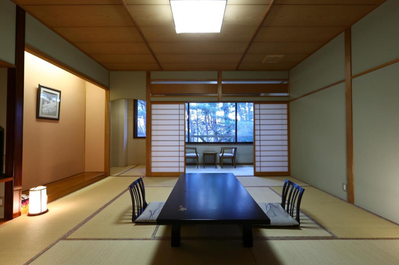 Hotel Yamabuki Komagane Bagian luar foto