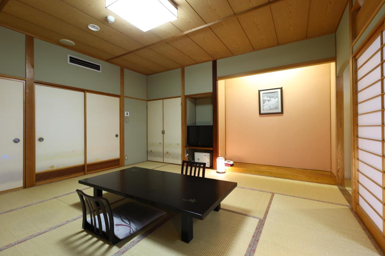 Hotel Yamabuki Komagane Bagian luar foto